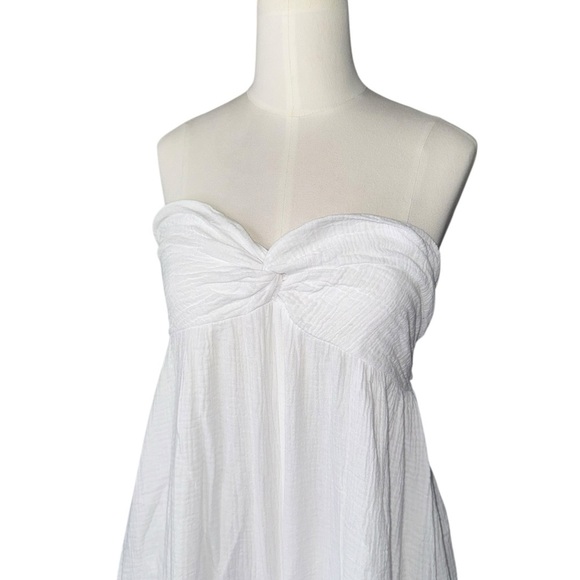 Bucketlist Wide Leg Tube Solid Jumpsuits - White - Picture 4 of 7